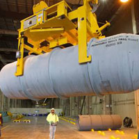 bushman cylinder lifter attaches to crane system, bushman equipment news